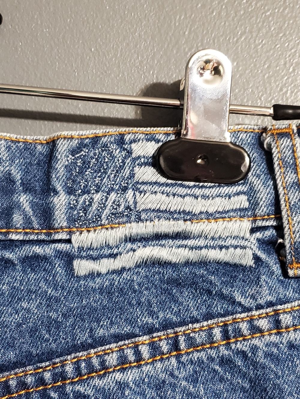 REVICE High-Rise Two-Tone Blue Zip-Front Jeans Cropped Women's Size 28 - Picture 8 of 10